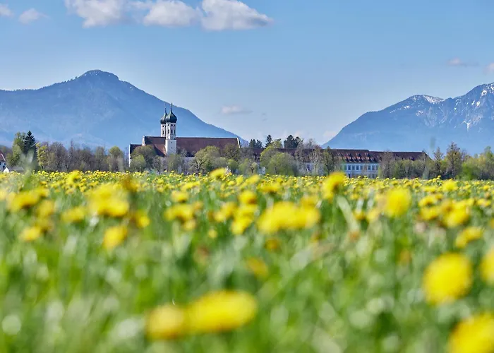 Gäste- und Tagungszentrum im Don Bosco Kloster Benediktbeuern